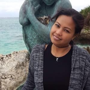 Meet your Posher, Jonalyn